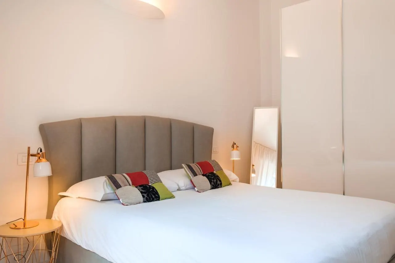 Bed & Breakfast Tempobiancosuites Bologna Italy